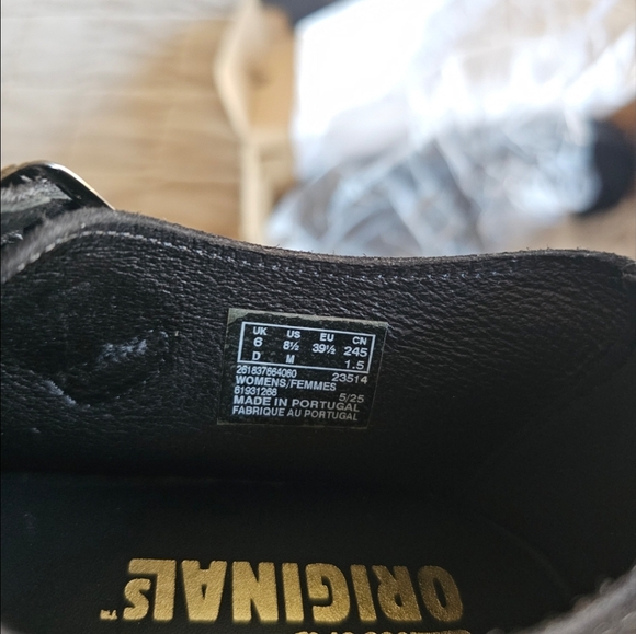 Clarks Originals Nomad T Bar Black Suede Size 8.5 - Picture 12 of 12